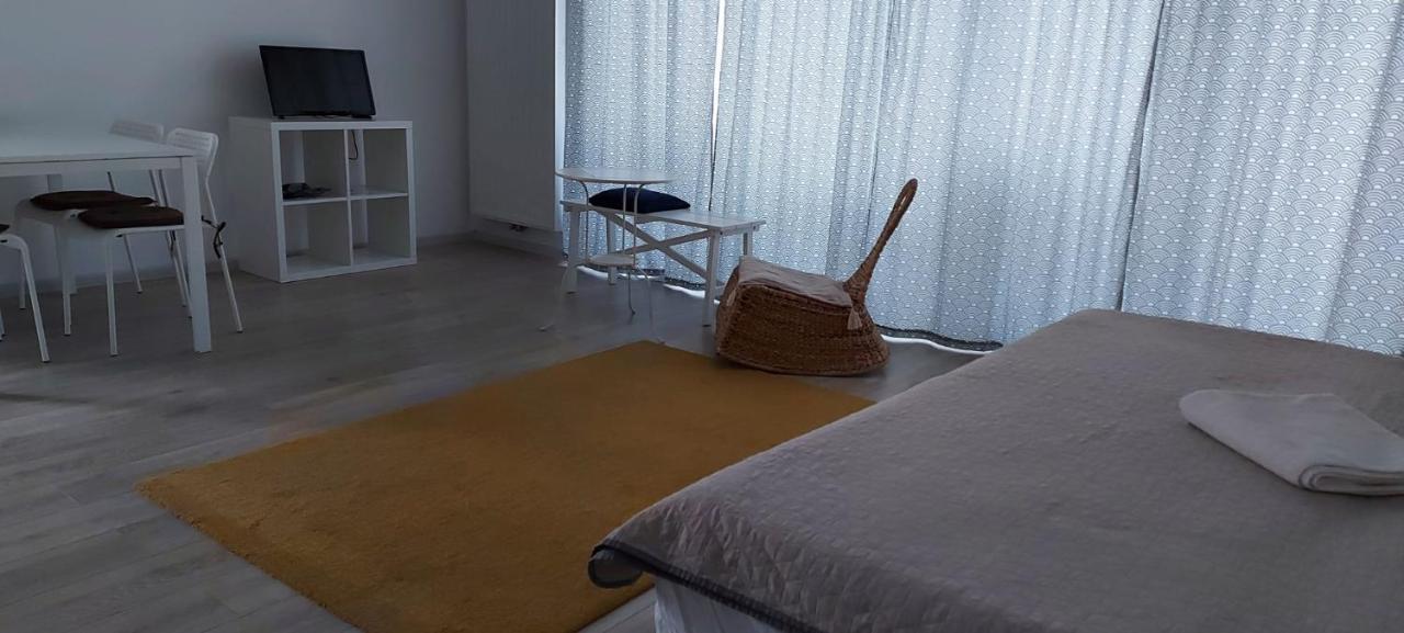 Exquisite Apartament Braşov Buitenkant foto